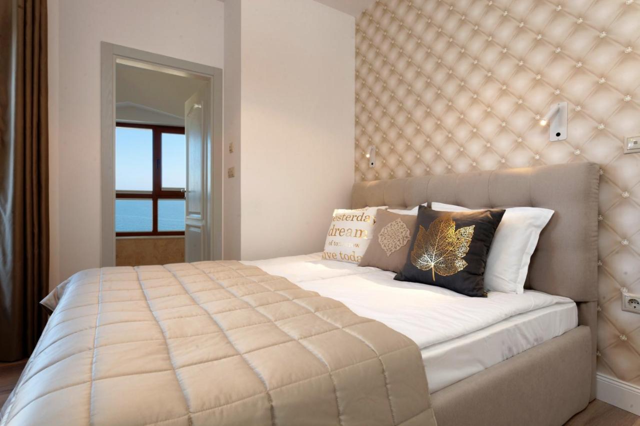 La Mer Penthouse Varna Extérieur photo